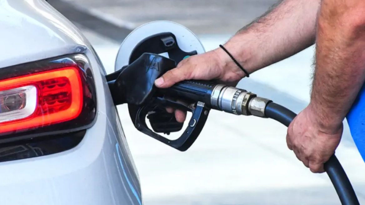 Πρόστιμα 10.000 ευρώ σε δύο πρατήρια υγρών καυσίμων σε Αττική και Σκόπελο