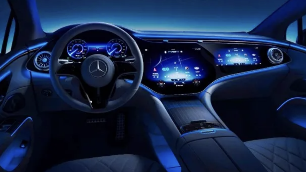 Γιατί Mercedes και BMW αποφεύγουν Google και Apple;