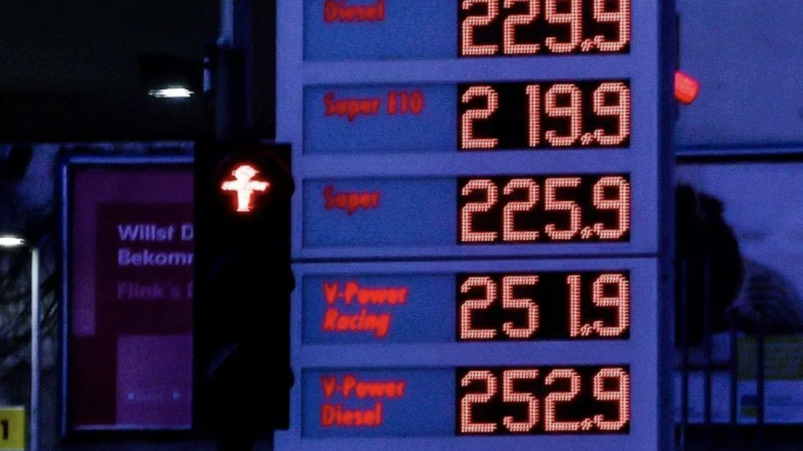 Προειδοποιούν για ελλείψεις σε βενζίνη και diesel...