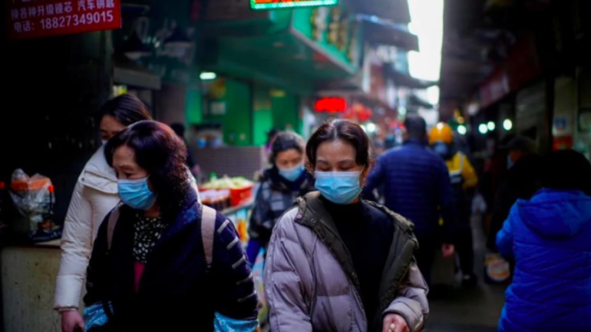 Κίνα - Κορωνοϊός: 2.072 νέες μολύνσεις, ένας θάνατος εξαιτίας της Covid-19 το τελευταίο 24ωρο 