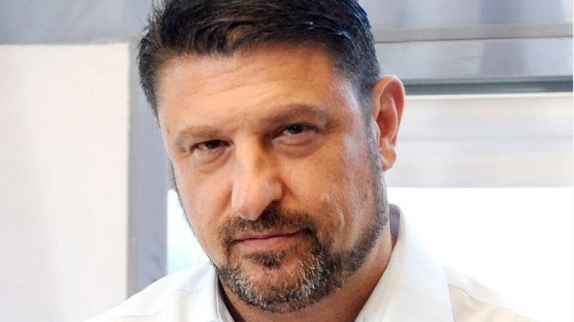 Ο Νίκος Χαρδαλιάς εύχεται στην κόρη του, Ιωάννα, για τα γενέθλιά της