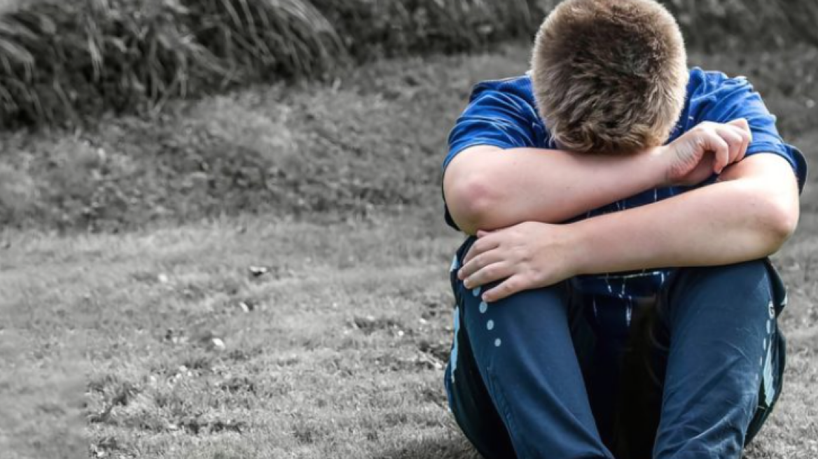 Λάρισα: Καταγγέλλει ότι κακοποίησαν τον 9χρονο, με ειδικές ανάγκες, γιο της στο σχολείο - Υπέβαλε μήνυση κατά παντός υπευθύνου