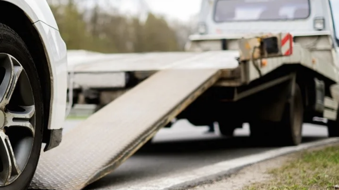 Ελλάδα: Εκρηκτική άνοδος των κλήσεων για οδική βοήθεια - Τι συμβαίνει;