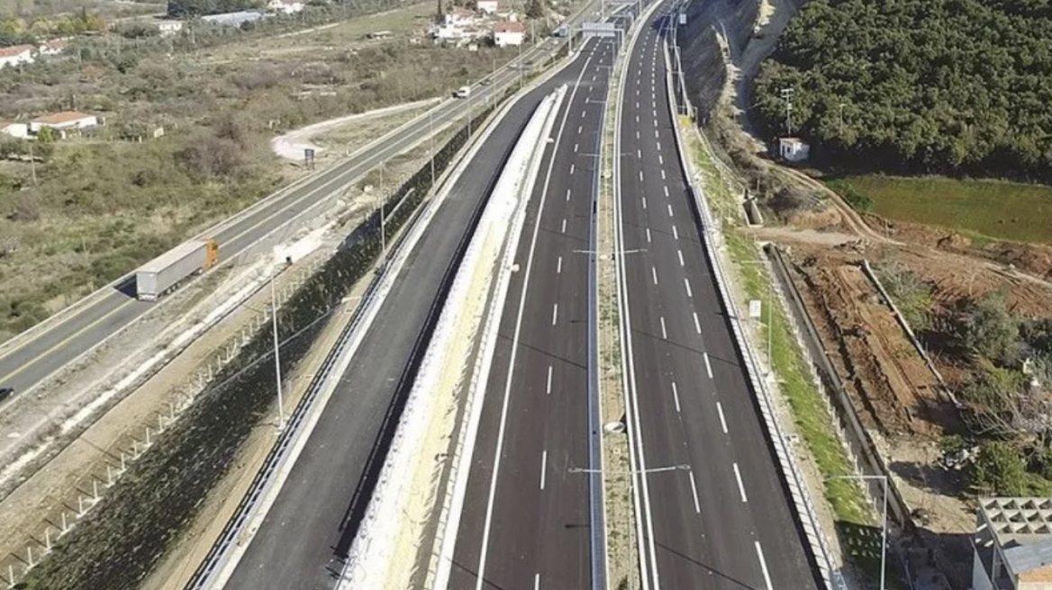 Αλλάζουν όλα με έργα - μαμούθ...