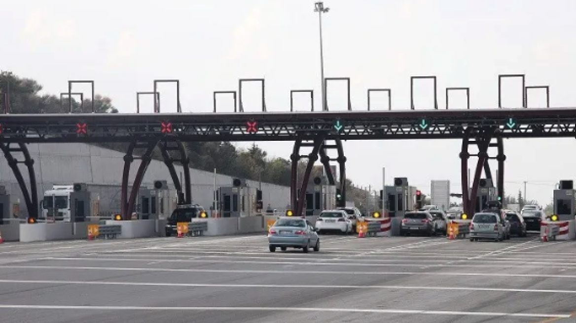 Ξένοι θέλουν την Αττική Οδό και την Εγνατία...