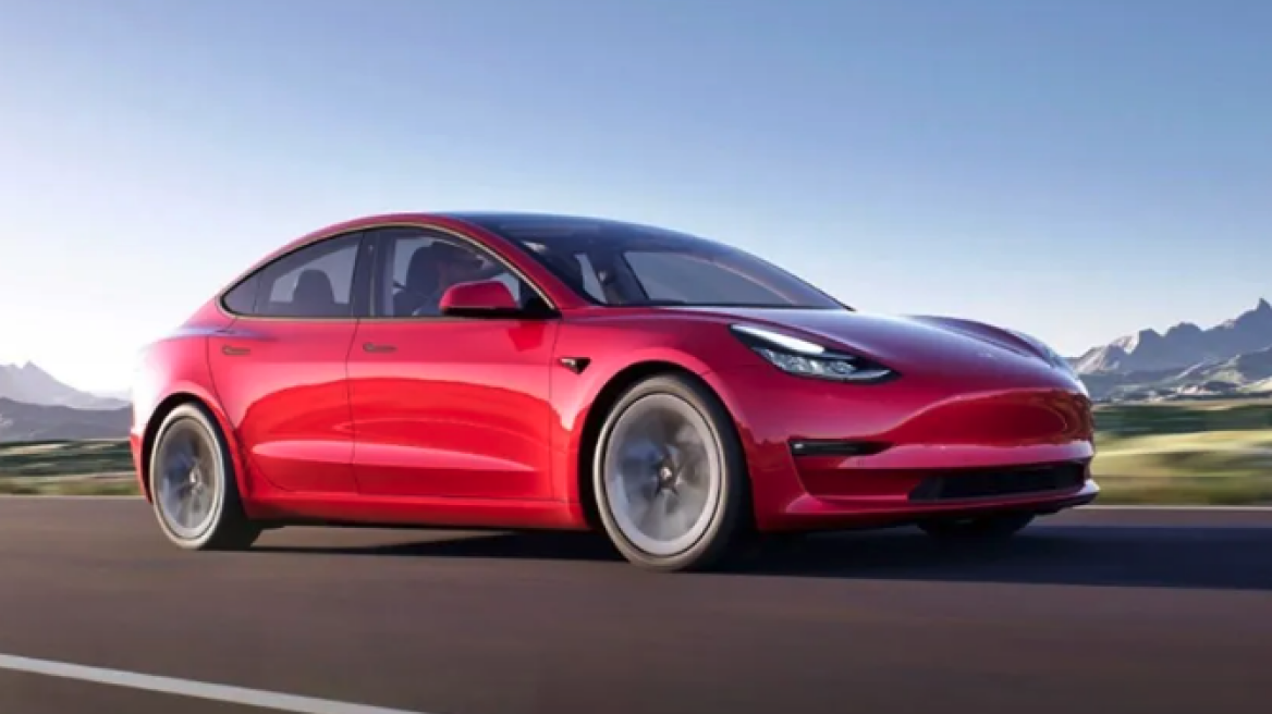 Κομπίνα για εύκολο κέρδος με μεταχειρισμένα Tesla