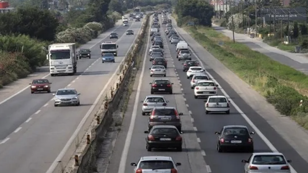 3,5 μέρες το χρόνο χαμένες στους δρόμους