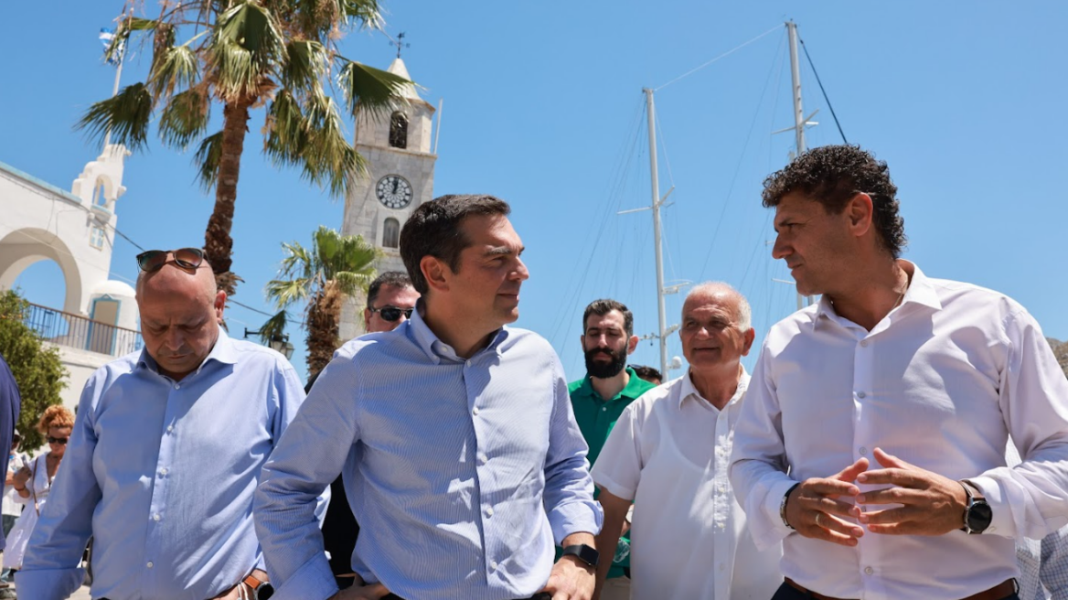 Συνταξιούχοι Σύμης σε Τσίπρα: Η σύνταξη φθάνει μόνο για τη ΔΕΗ