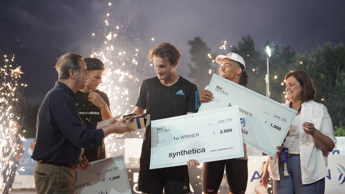  Έκλεψε τις εντυπώσεις το «1ο Fly Olympia» - Δείτε βίντεο 