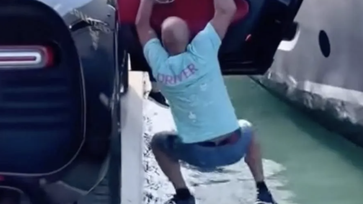 Η νέα επικίνδυνη μόδα για φιγούρα στα social media (video)