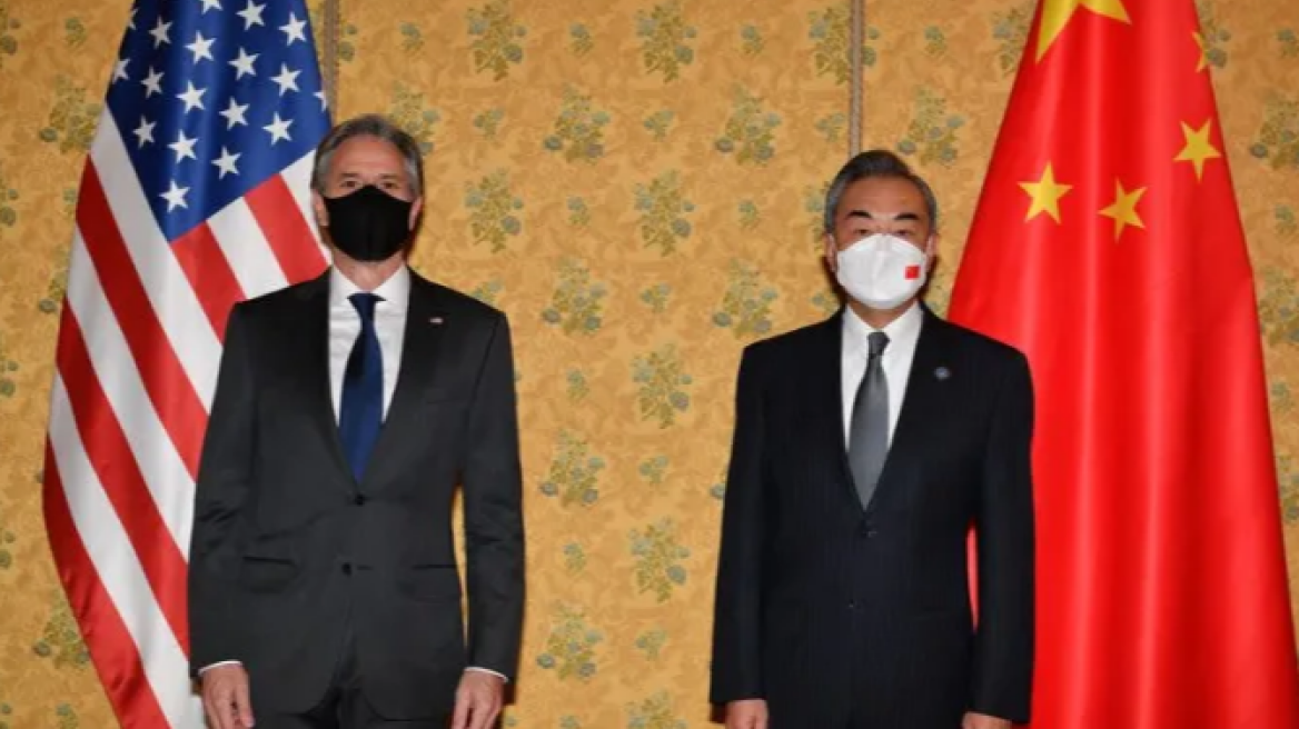 ΗΠΑ-Κίνα: Συνάντηση Άντονι Μπλίνκεν και Ουάνγκ Γι στο περιθώριο της G20 στην Ινδονησία