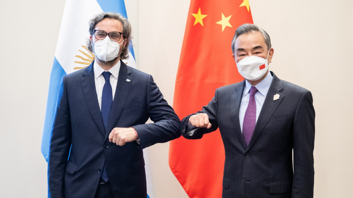 Η Αργεντινή εξασφάλισε τη στήριξη της Κίνας για να ενταχθεί στη BRICS