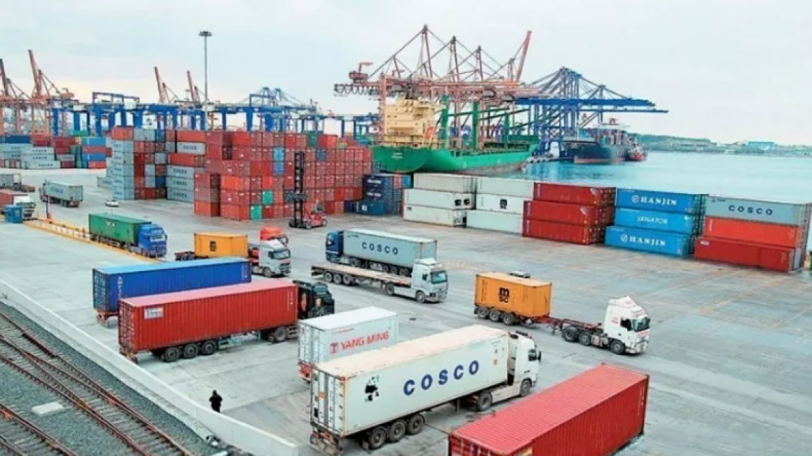 Κέρδη ρεκόρ για τις εταιρείες – κολοσσούς μεταφοράς εμπορευματοκιβωτίων