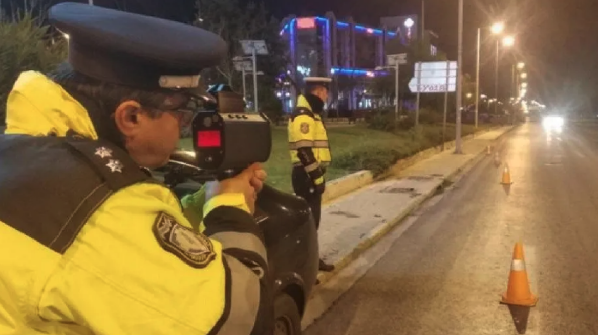 Απίστευτο: Σε λίγες ώρες έγραψαν τους 7 στους 10 οδηγούς στην παραλιακή...