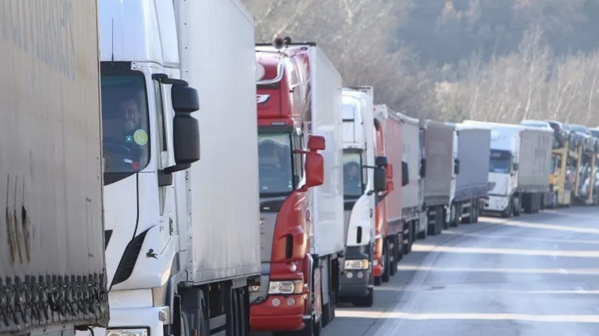 Απόσυρση στα φορτηγά τώρα...