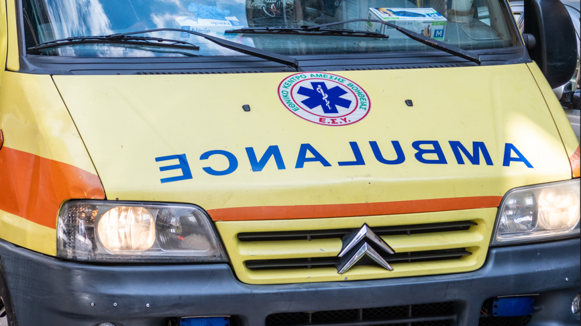 Κρήτη: Αυτοκίνητο έπεσε σε γκρεμό - Στο νοσοκομείο μητέρα με το παιδί της