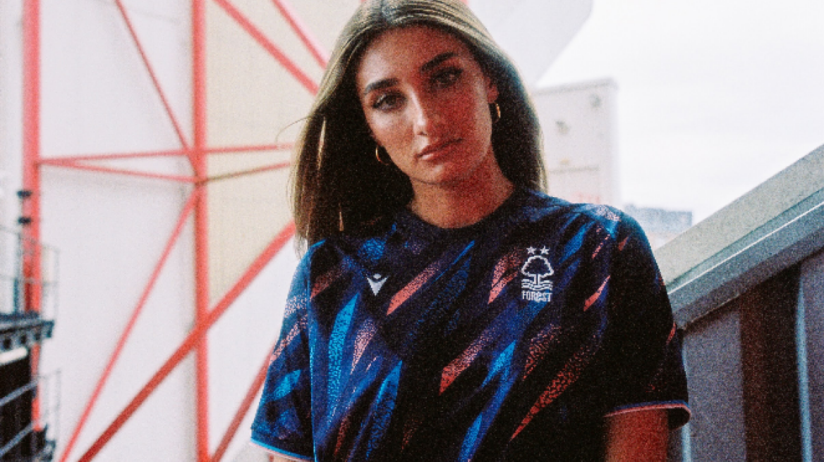  Νότιγχαμ Φόρεστ: Παρουσιάστηκε η τρίτη εμφάνισή της 