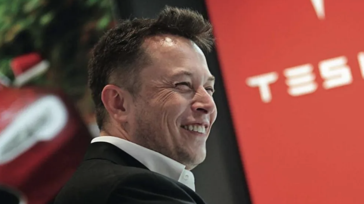 Έρευνα: Λατρεύουμε τα Tesla, μισούμε τον Musk