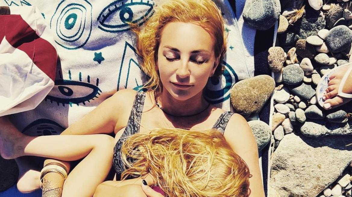 Ρούλα Ρέβη: «Σήμερα είναι αυτή η μέρα που την κρατάω σαν φυλακτό» έγραψε στα social media