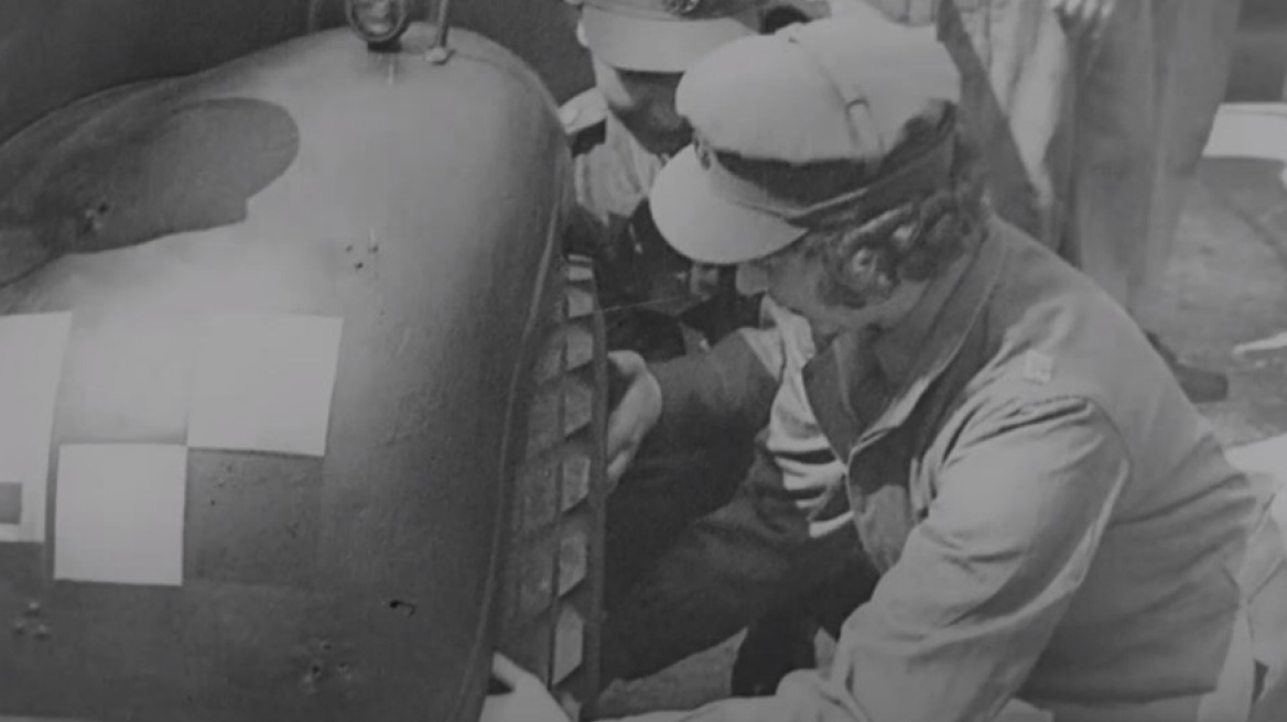 Ελισάβετ: Η βασίλισσα, μηχανικός αυτοκινήτων! (+video)