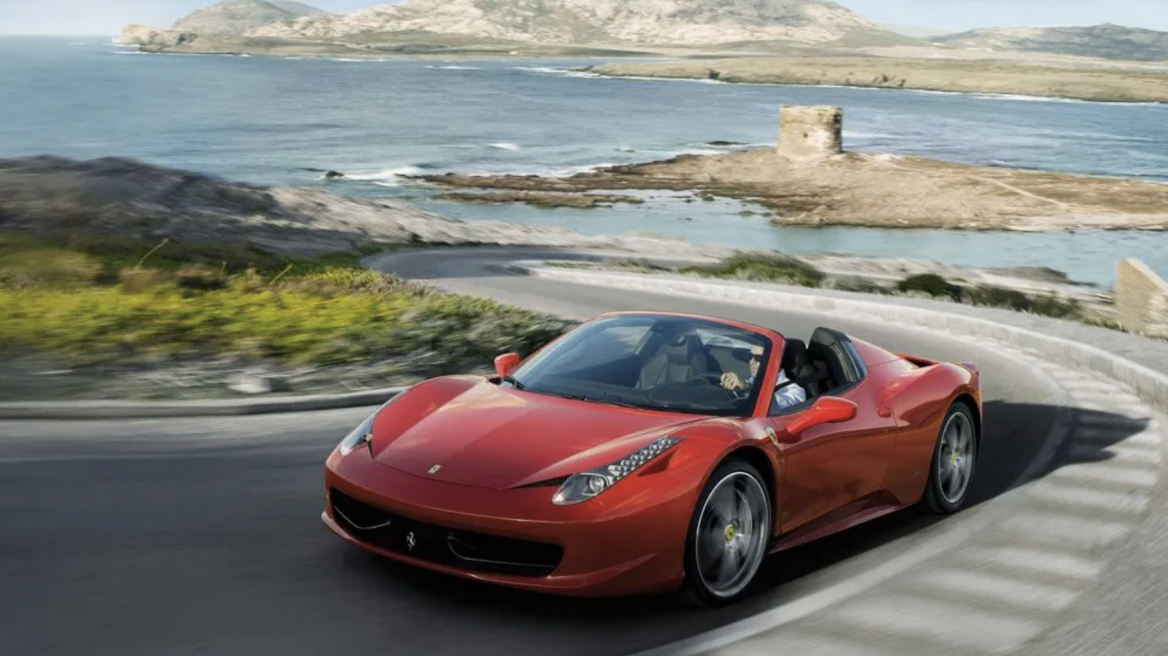 Ελλάδα: Σαρώνουν οι πωλήσεις Ferrari, Lamborghini, Porsche