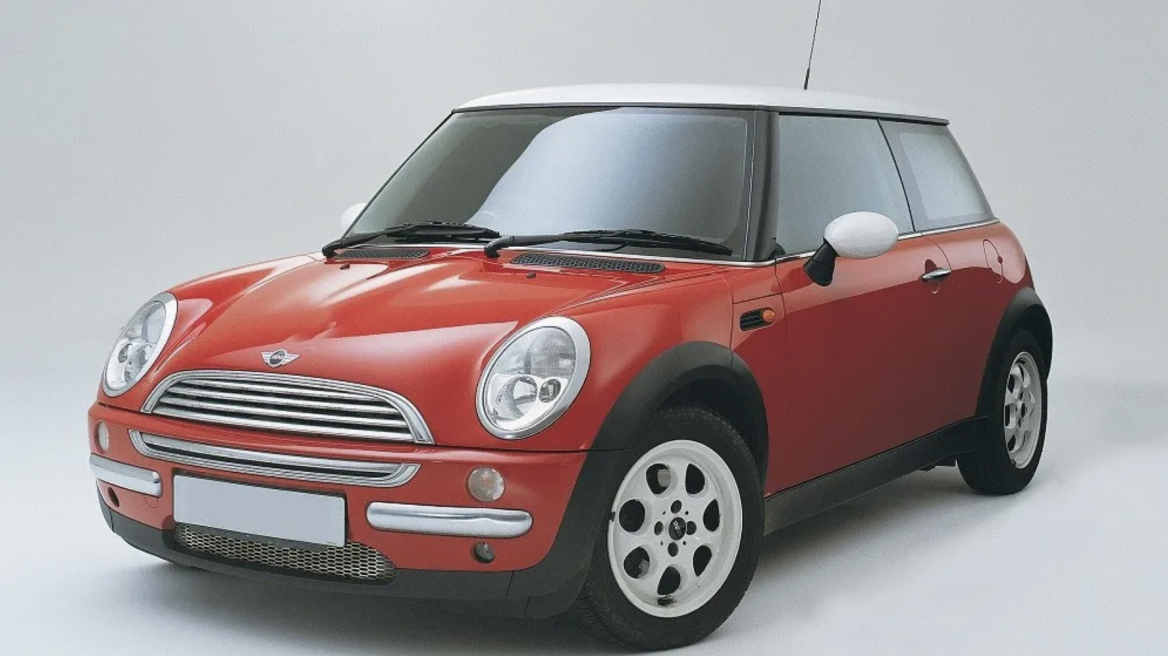 Mini Cooper με 800 ευρώ και Mercedes E270 με 400 ευρώ