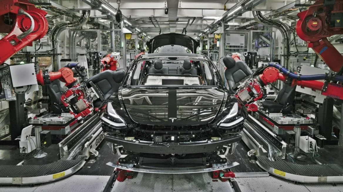 Πόσο κοστίζει η κατασκευή ενός Tesla;