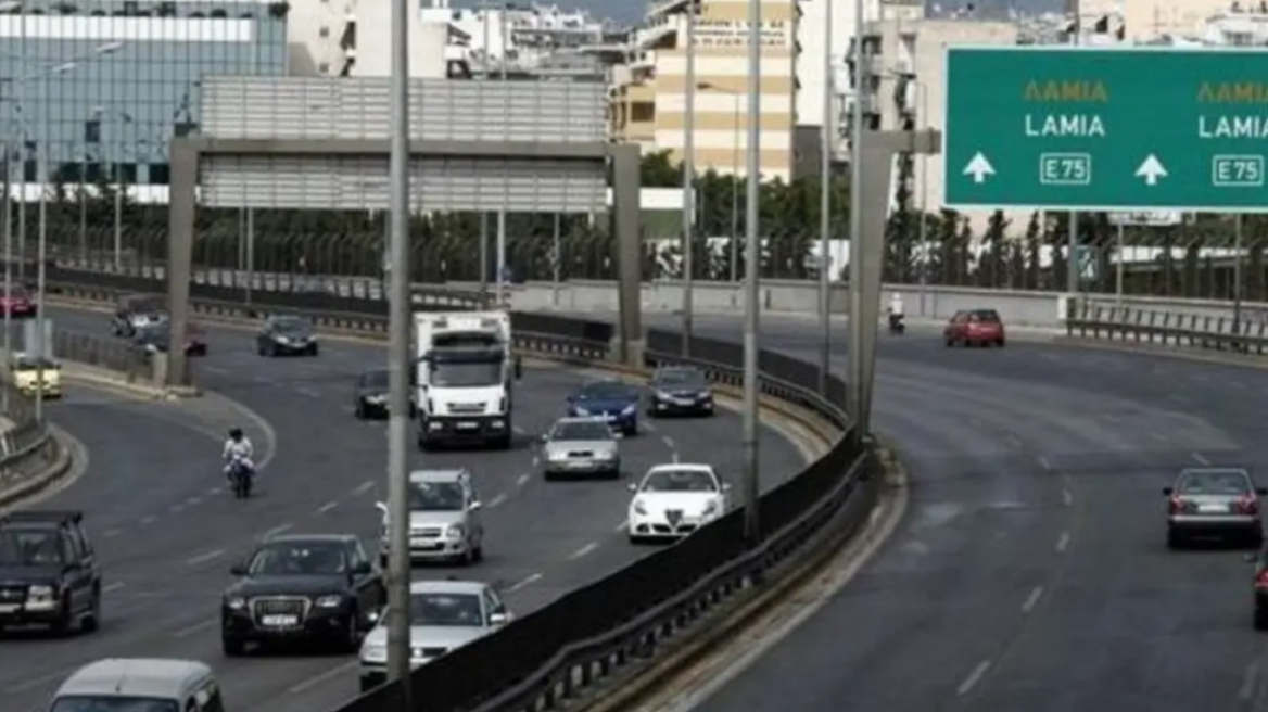 Κίνηση στους δρόμους: Καλύτερη η εικόνα στον Κηφισό - Ποιους δρόμους να αποφύγετε