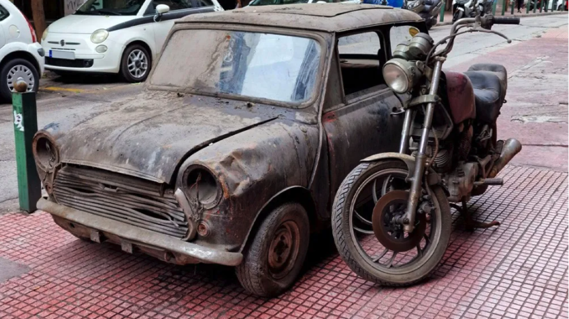 Παγκόσμιο θέμα έγινε το σκουριασμένο ελληνικό Mini