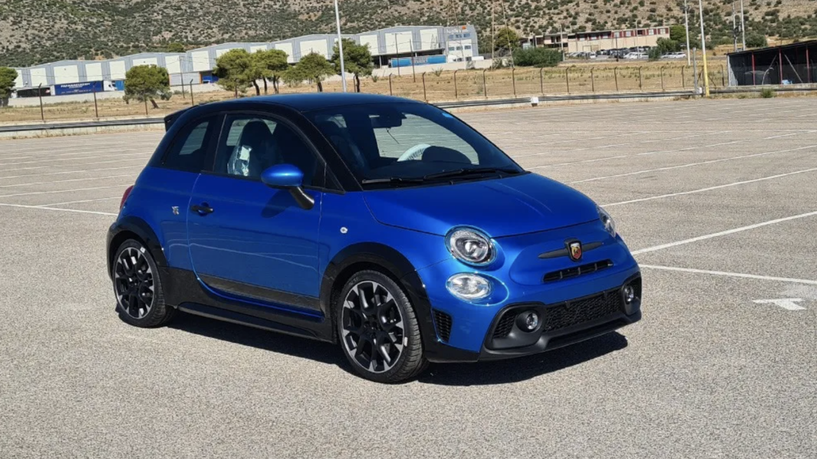 Ήρθε στην Ελλάδα το ένα και μοναδικό Abarth 695 Tributo 131 Rally - Πόσο κοστίζει;
