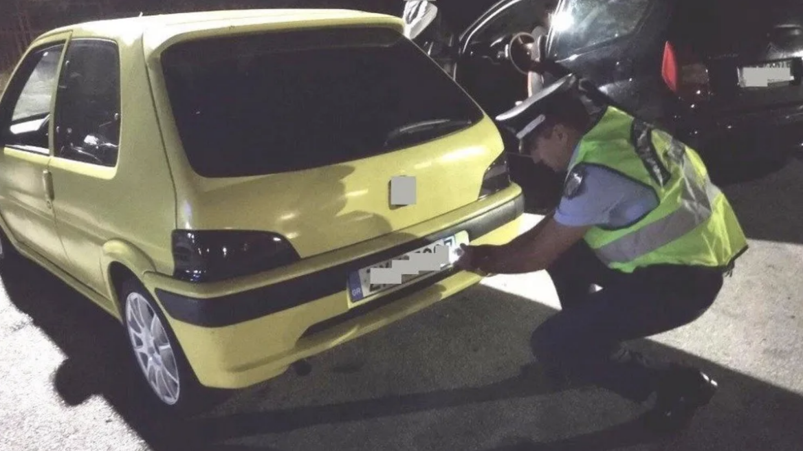 Οριστικό: Τέλος στην αφαίρεση πινακίδων...