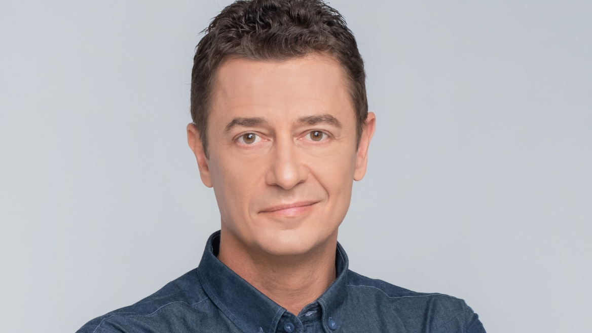 Αυτοψία: Ο Αντώνης Σρόιτερ περνά μια βραδιά στα μπουζούκια και μιλά με τους εργαζόμενους