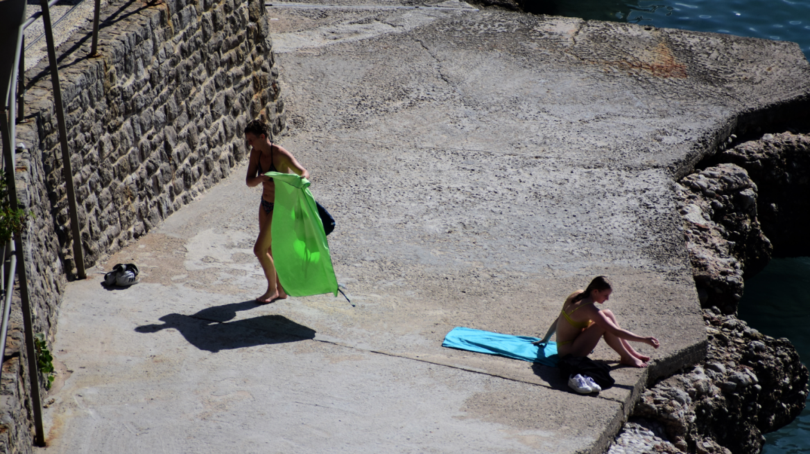 Καιρός αύριο: Το Σάββατο θα απολαύσουμε καλοκαιρινές θερμοκρασίες - Περαιτέρω άνοδος από την Κυριακή