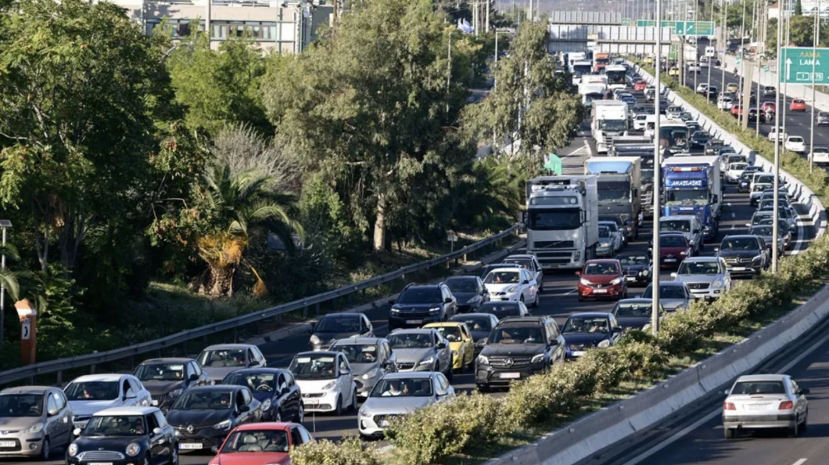 Αλλάζουν όλα στους δρόμους - Στο στόχαστρο τα μποτιλιαρίσματα