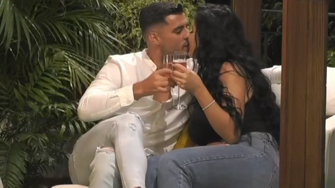 Love Island: «Είναι η πιο φυσιολογική σχέση που έχω κάνει» είπε η Κλαούντια στον Αλέξανδρο