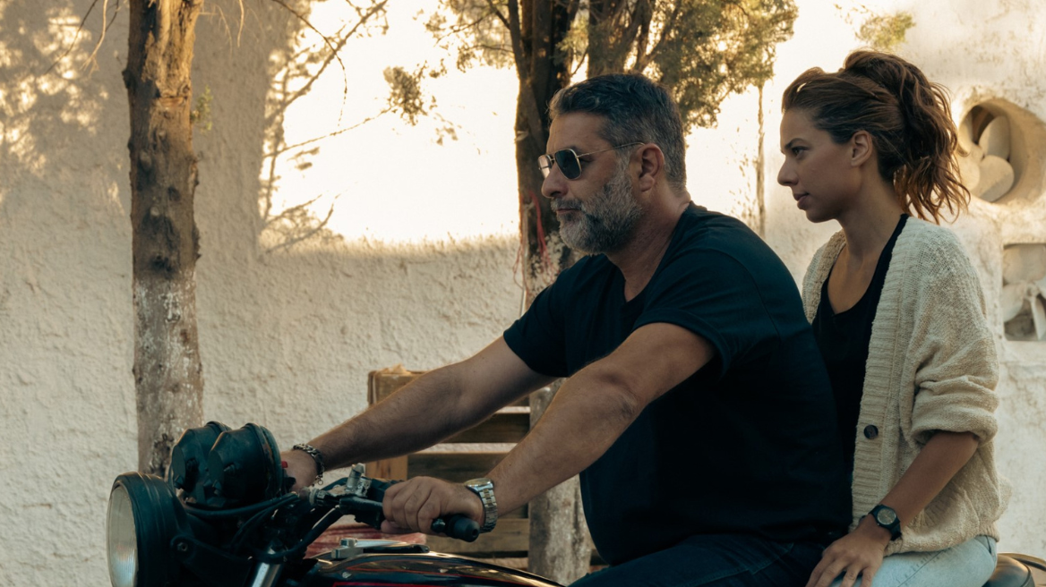 Αυτή η νύχτα μένει: Ζέτα και Στρατής έρχονται όλο και πιο κοντά