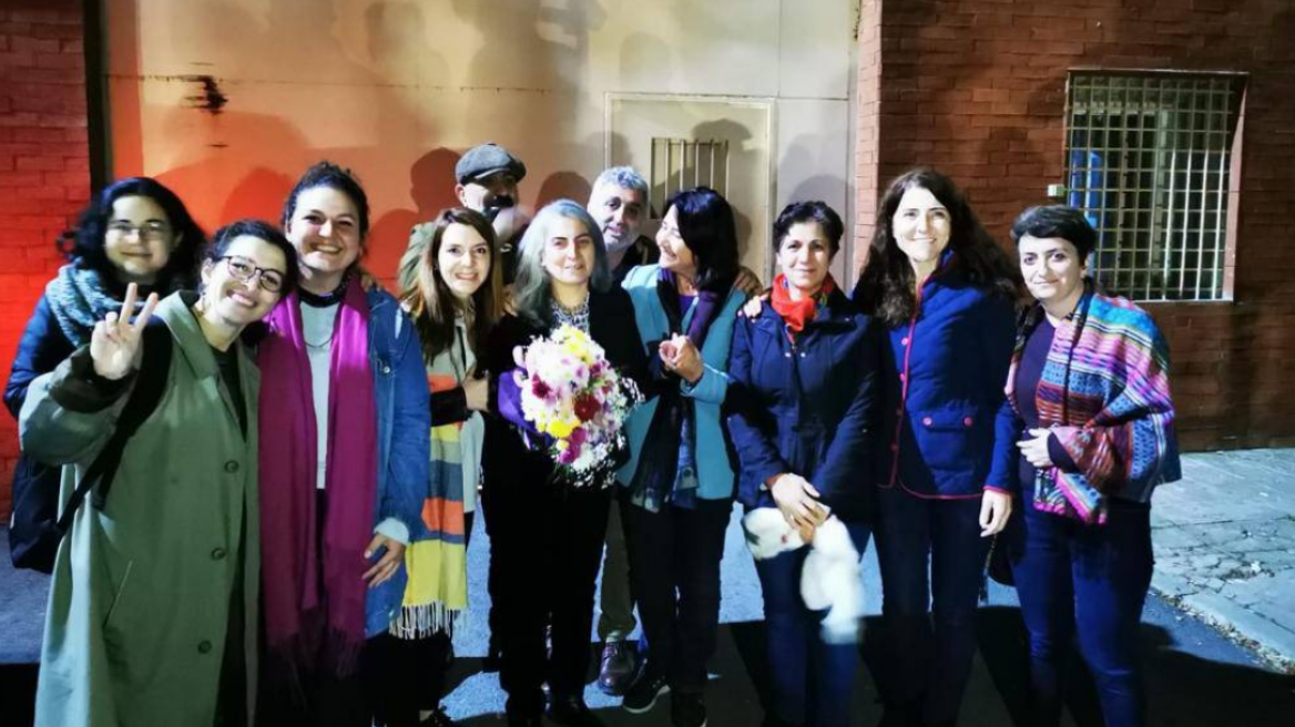 Τουρκία: Αποφυλακίστηκε η Kούρδισσα πολιτικός Αϊσέλ Τουγκλούκ, η οποία πάσχει από άνοια