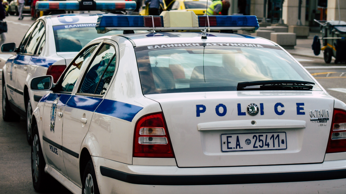 Λάρισα: Πιάστηκαν στα χέρια την ώρα που διασκέδαζαν - Δύο τραυματίες 