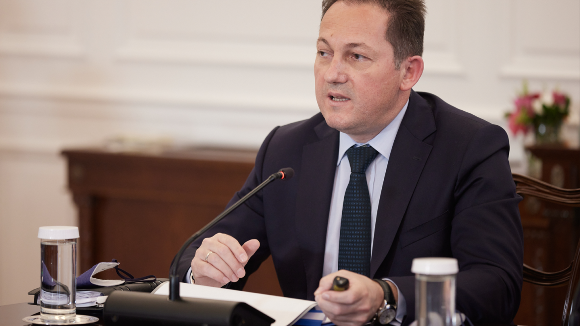 Υπουργείο Εσωτερικών - Στέλιος Πέτσας: Πέντε εκατομμύρια ευρώ σε δήμους και ΔΕΥΑ για τη λειψυδρία