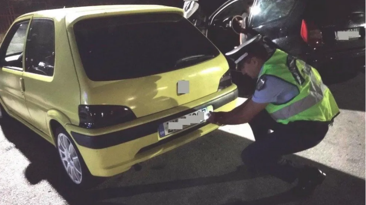 Πότε σταματάει η αστυνομία την αφαίρεση των πινακίδων;