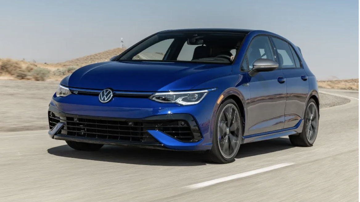 Πιάστηκε να τρέχει με 280 με Golf... (+video)