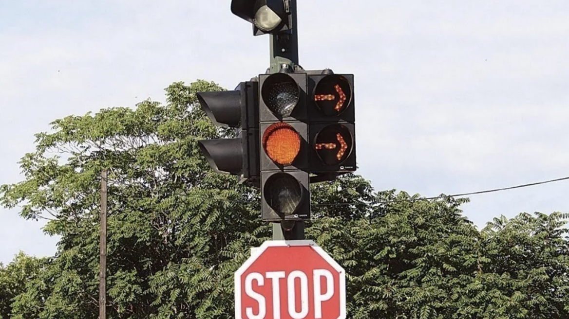 Δε θα πιστέψετε πόσα φανάρια έχει η Αττική