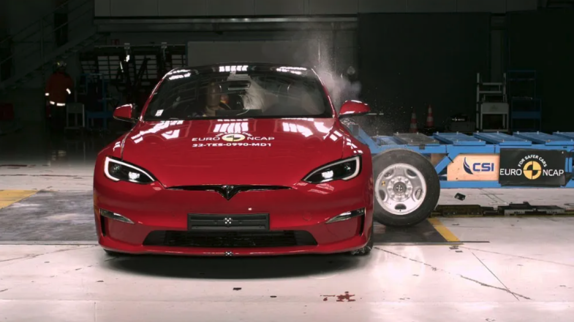 Crash Test: «Λιώσανε» 15 διαφορετικά αυτοκίνητα - Ιδού τα αποτελέσματα