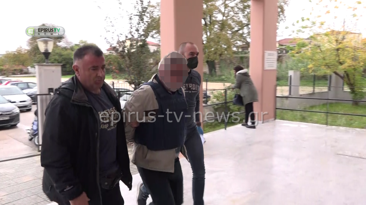 Άρτα: «Δεν είχα πρόθεση να σκοτώσω τον αδερφό μου» λέει ο 60χρονος