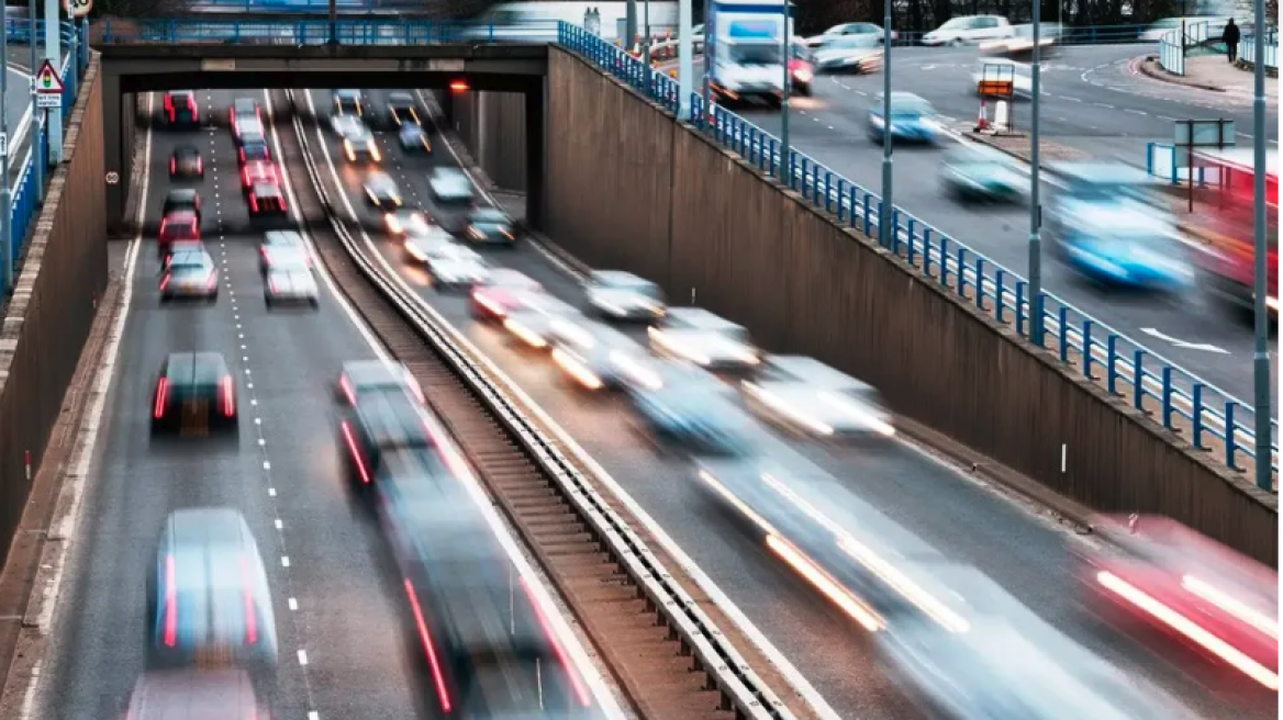 Τελικά πωλούνται ηλεκτρικά αυτοκίνητα;