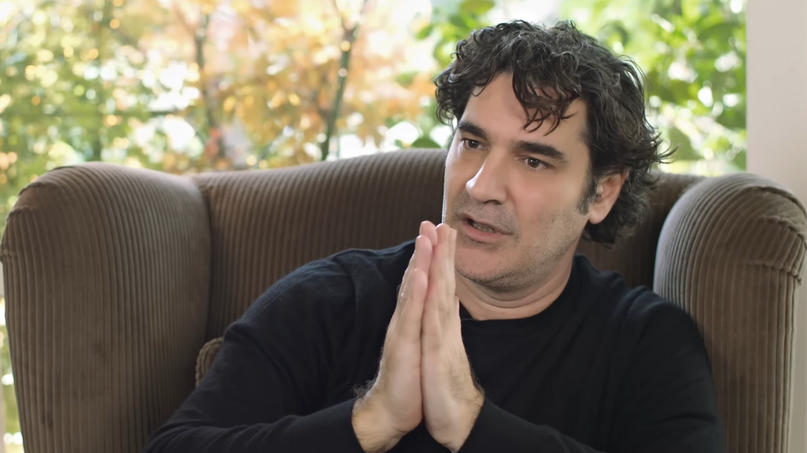 Χριστόφορος Παπακαλιάτης: «Έχω υπάρξει παρελθοντολάγνος» 