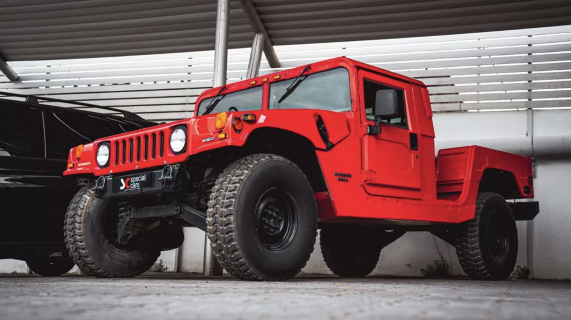 Ενα σπάνιο Hummer H1 πωλείται στην Ελλάδα - Πόσο κοστίζει;