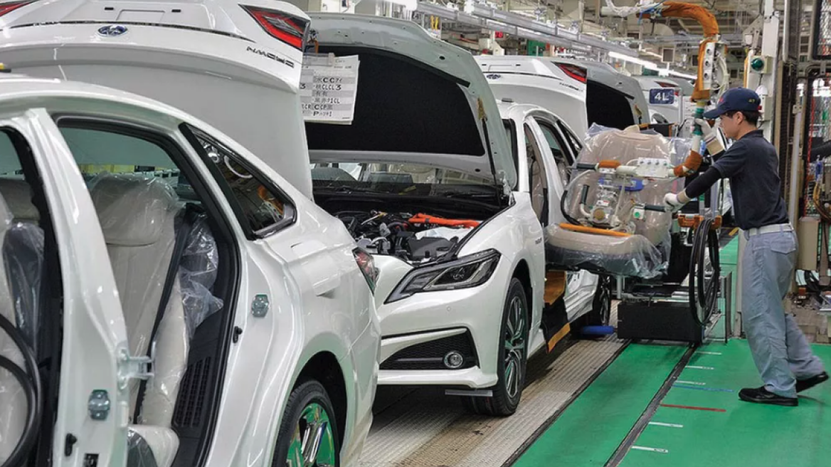 Η Toyota παραμένει στην κορυφή