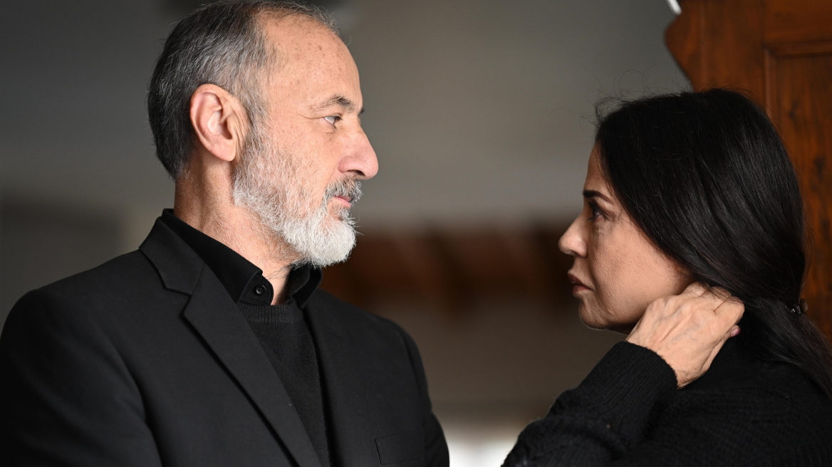 Σασμός: Παύλος και Καλλιόπη έχουν μια συζήτηση που ξυπνά μνήμες