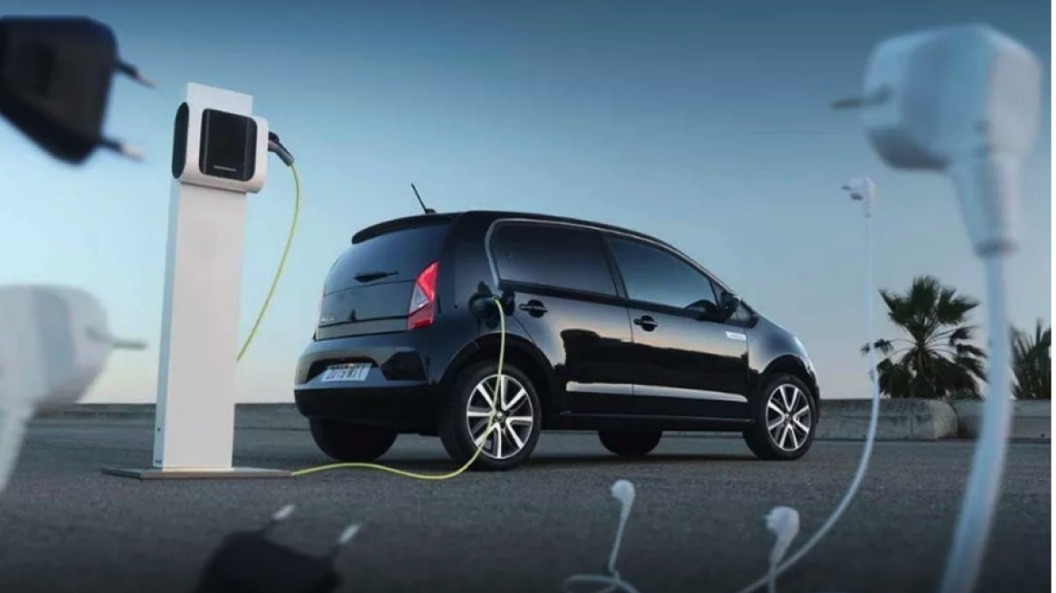 Οι εταιρείες leasing υπερχρεώνουν τα ηλεκτρικά